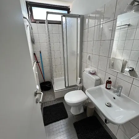 Monteure 2 Zimmer Nr.9 In Marburg